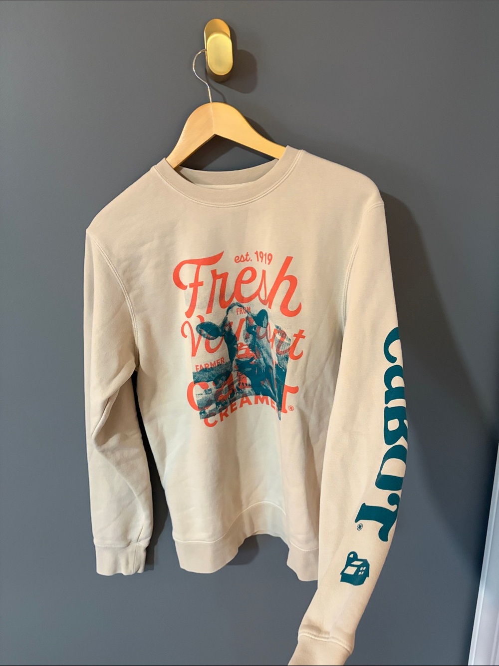Cream Graphic 'Fresh Vermont Creamery' Sweatshirt with Teal Sleeve Logo
